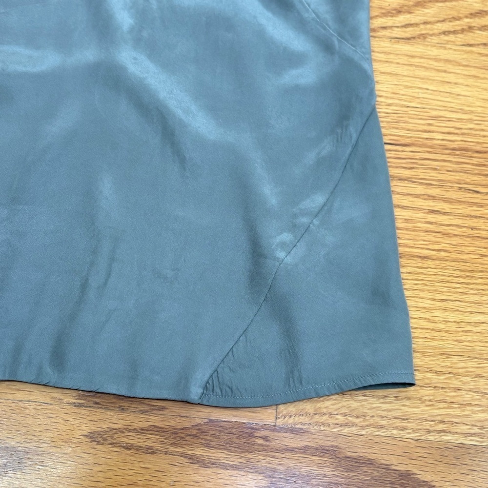 J Brand Silk V Neck Sleeveless Cami Tank Top Slate Green/Gray - Picture 8 of 12